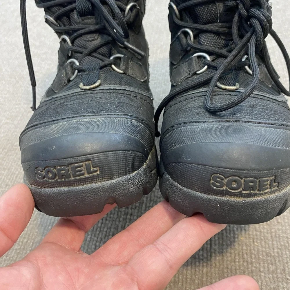 Sorel Timberwolf‎ Boots Womens Size 8 Black Waterproof Ankle Lace Up NL1487-011